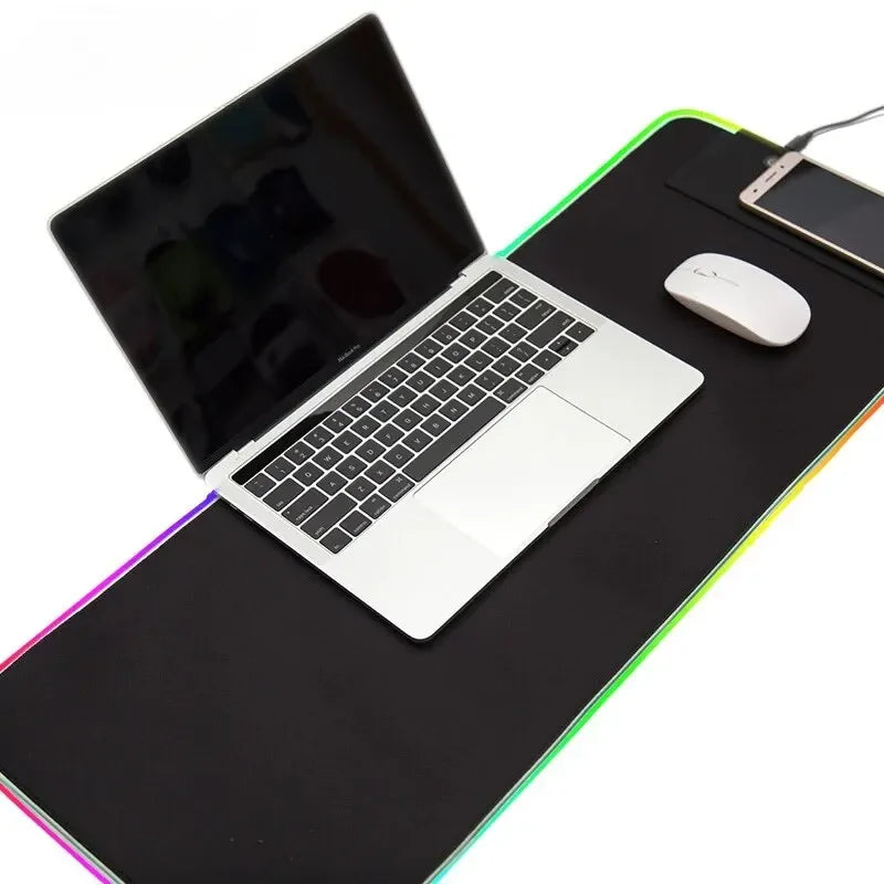 Alfombrilla Gaming RGB con Luz LED y Base Antideslizante – Tamaño XL