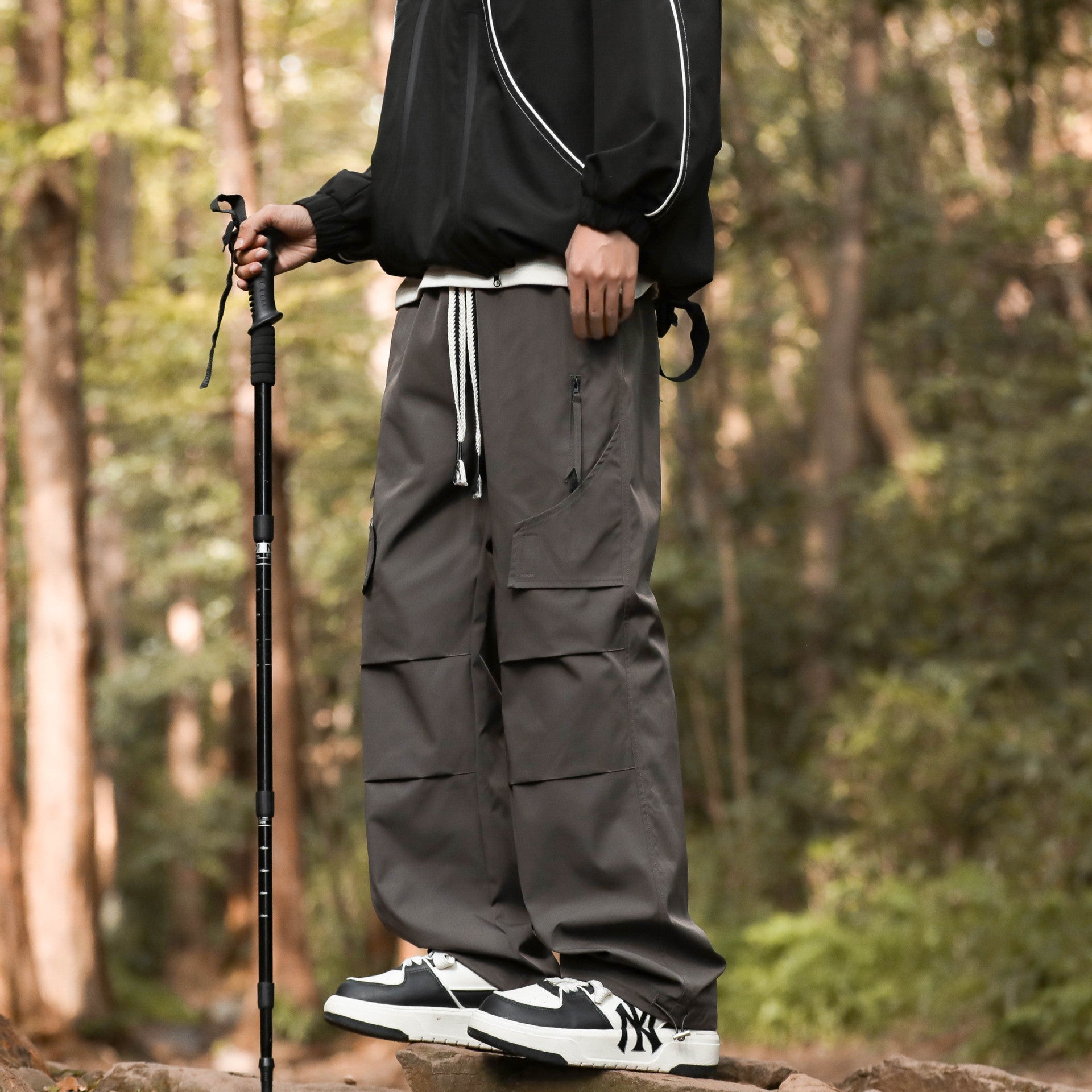 Men's Loose Cuffed Cargo Trousers