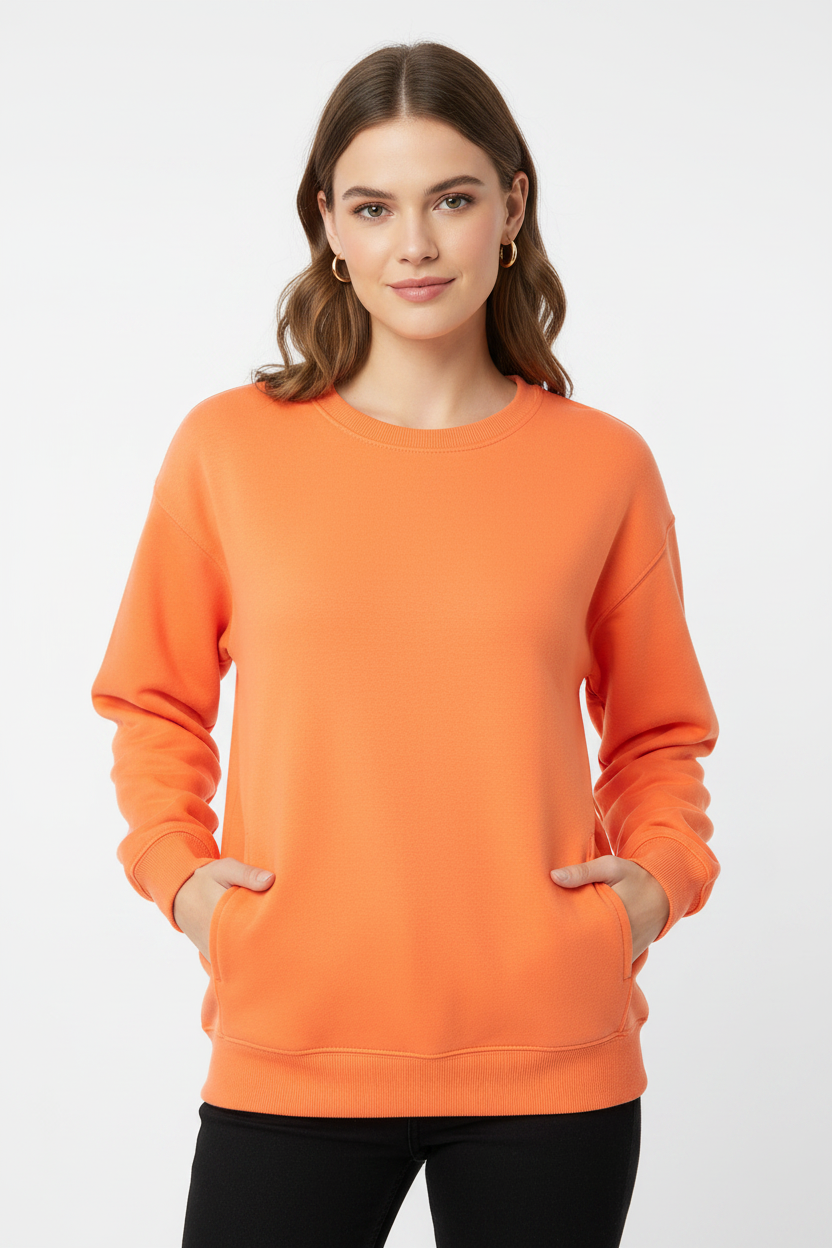 Modelo con sudadera Papaya Orange